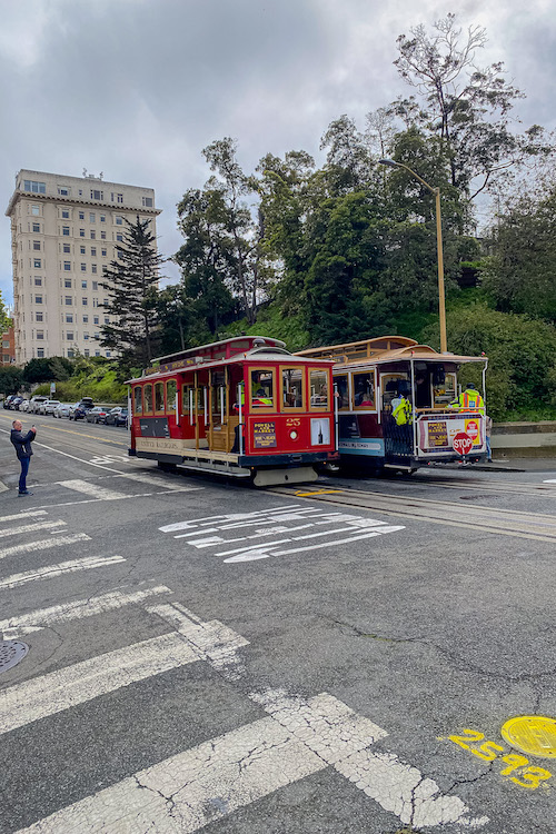 2 Cable Cars in San Francisco