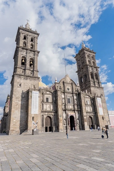 Außenansicht der Kathedrale von Puebla